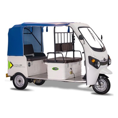 Kinetic Green - Safar Smart- Front